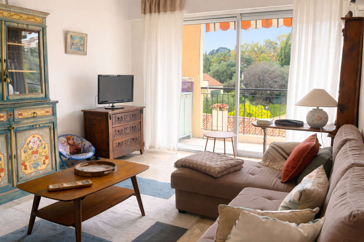 Appartement à LE CANNET