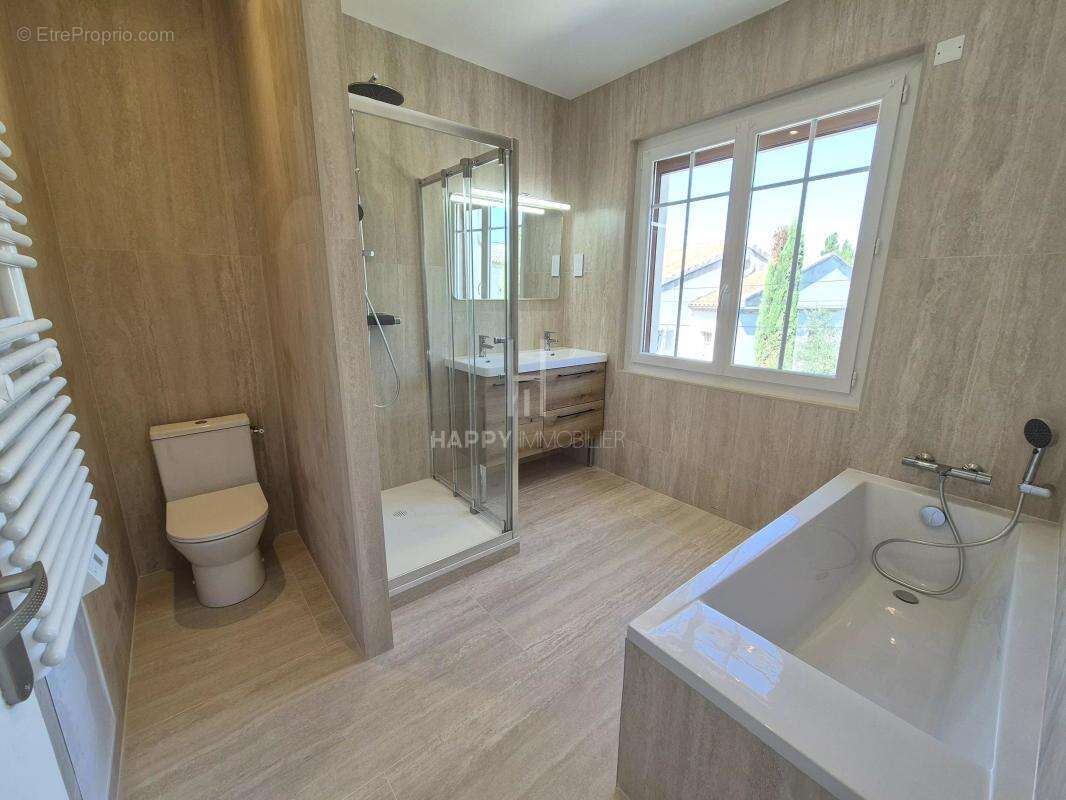 Saint-Rémy-de-Provence – Maison entièrement rénovée à deux pas du centre - photo 9