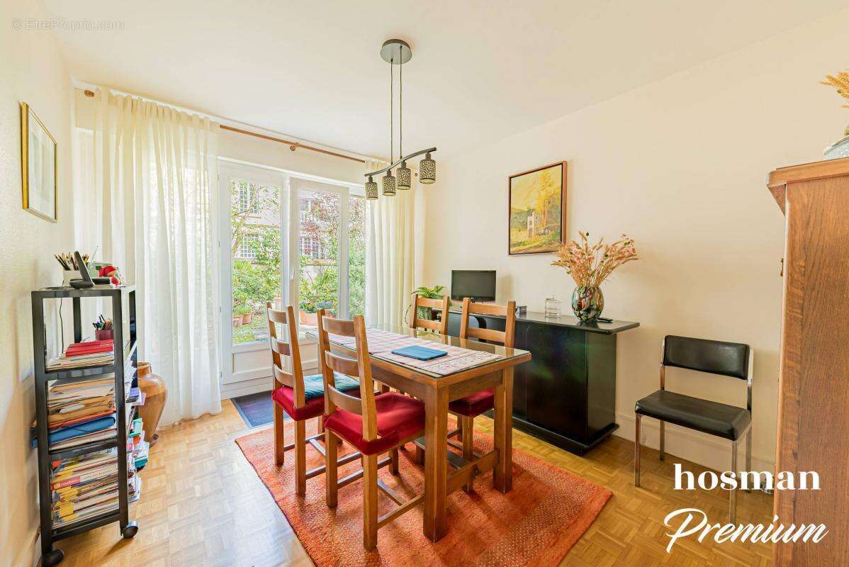 Appartement à NOGENT-SUR-MARNE