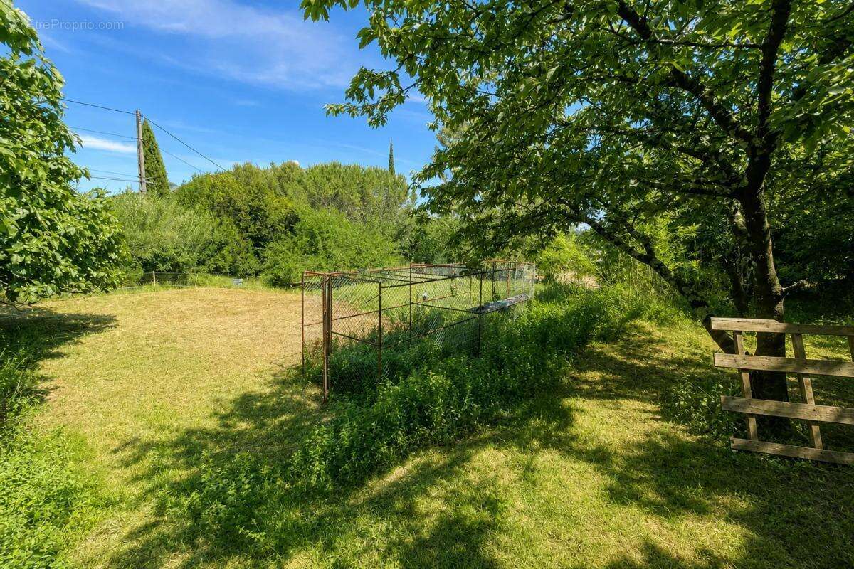 Maison de plain-pied à Alès + terrain  – Secteur Saint-Raby - photo 8