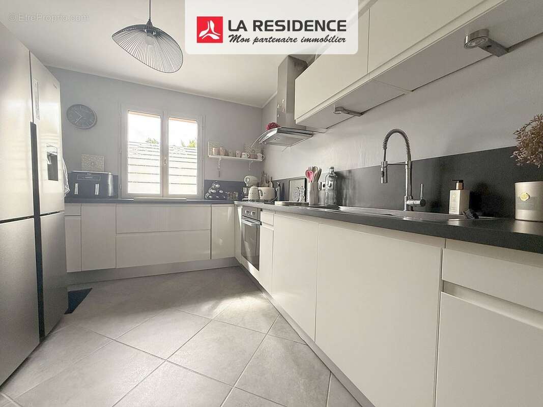Maison 93 m² à Freneuse  - photo 7