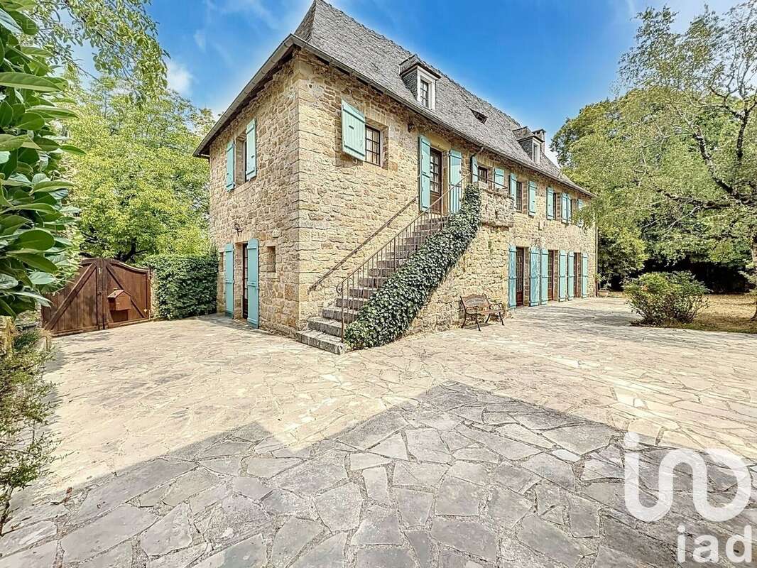 Photo 2 - Maison à TERRASSON-LAVILLEDIEU