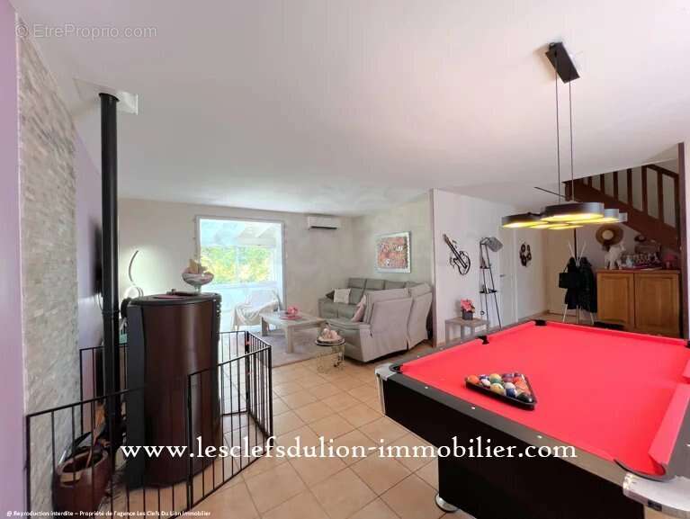 Maison à LORREZ-LE-BOCAGE-PREAUX