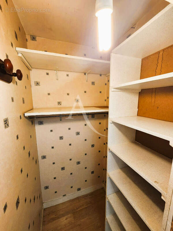 Appartement à FRESNES