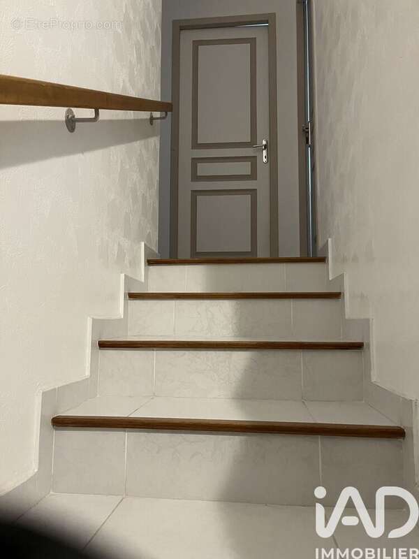 Photo 7 - Maison à LE LUC