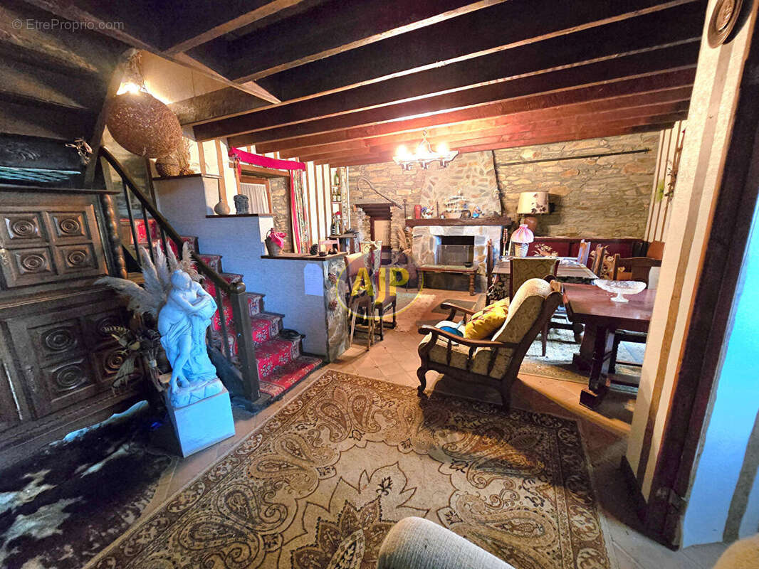 Maison à GUEMENE-PENFAO