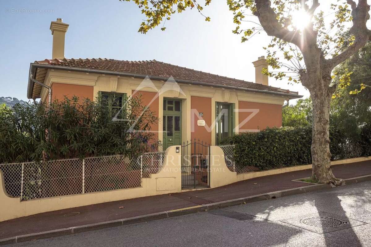 Maison à LE CANNET