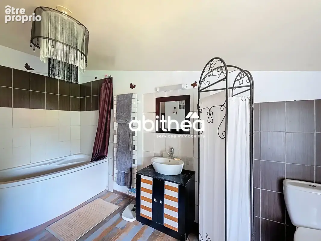 Ensemble immobilier  charentaise 148 m2  4 chambres  gite independant 75 m2  barzan - photo 14
