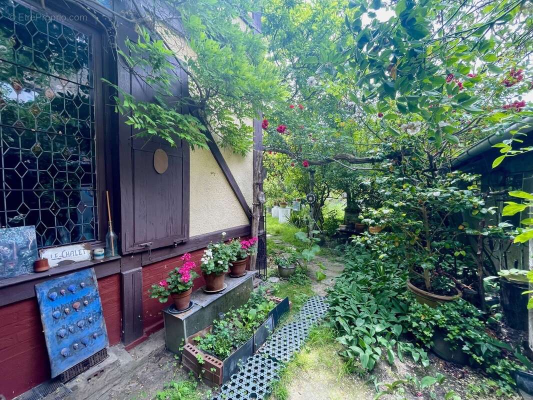 Maison de caractère fin XIXᵉ siècle – 7 pièces – Jardin arboré de 561 m² – Ermont - photo 26