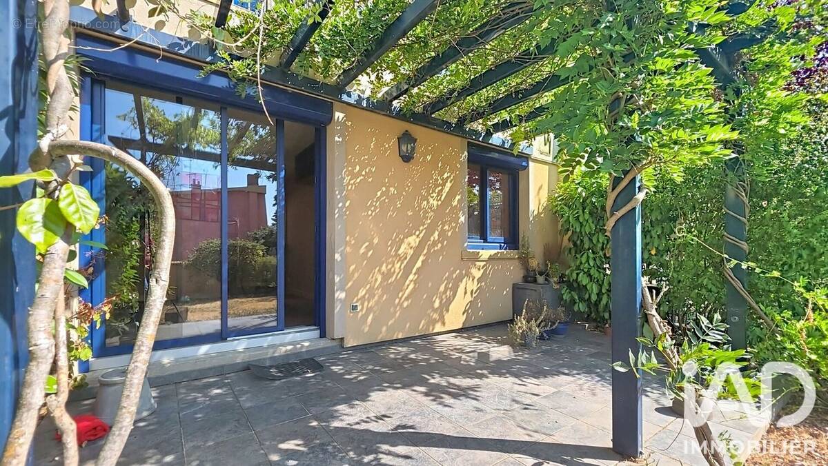 Photo 1 - Maison à YZEURE