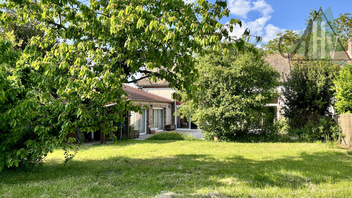 Maison à CHALMAISON