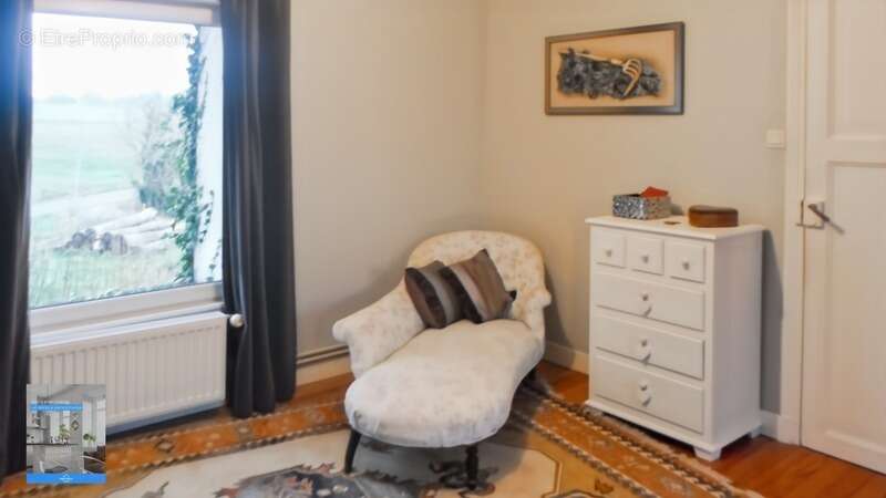 Maison à LA CHAPELLE-BICHE