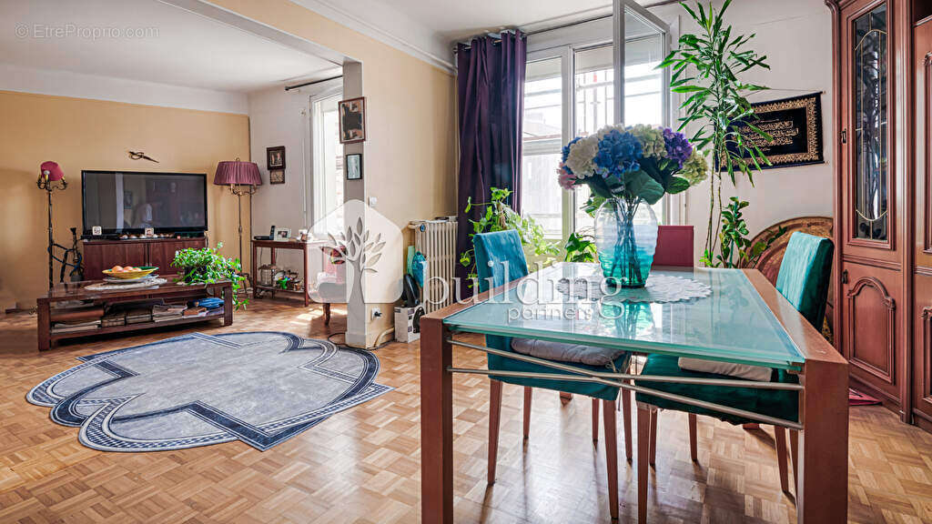 Clichy - Appartement 3 pièces 65 m² - photo 6