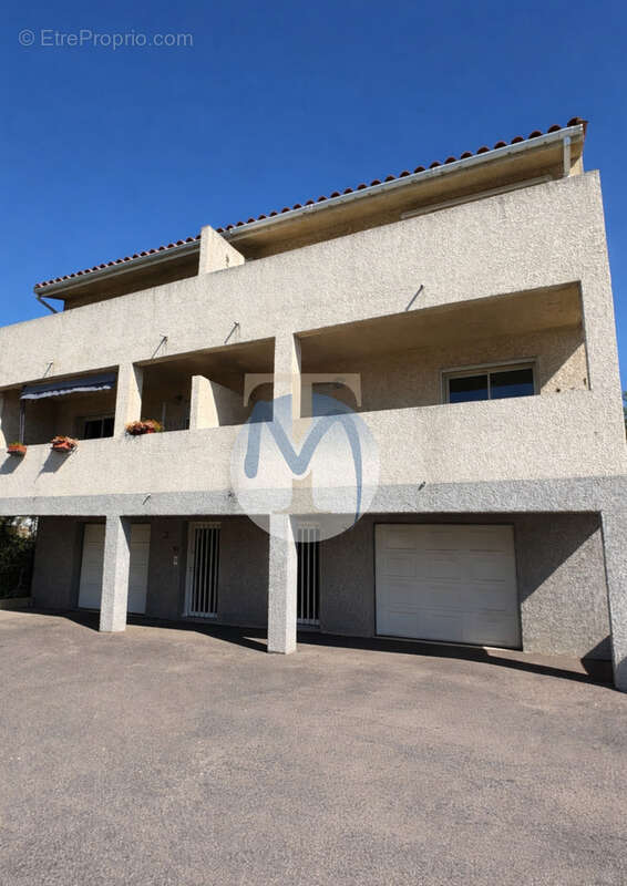 Appartement à SAINTE-MARIE