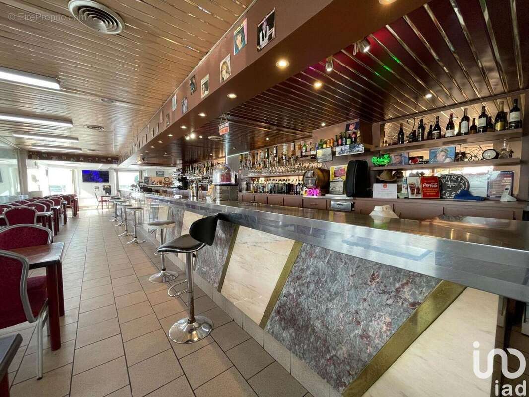 Photo 6 - Commerce à OINVILLE-SAINT-LIPHARD