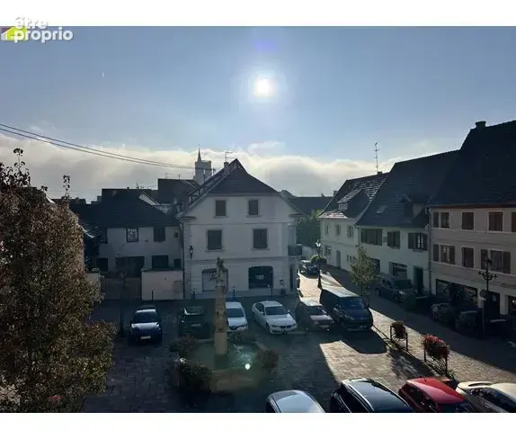 Venez découvrir ce F4, Entièrement rénové avec garantie décennale, ce bien peut être transformé en F6. - photo 7