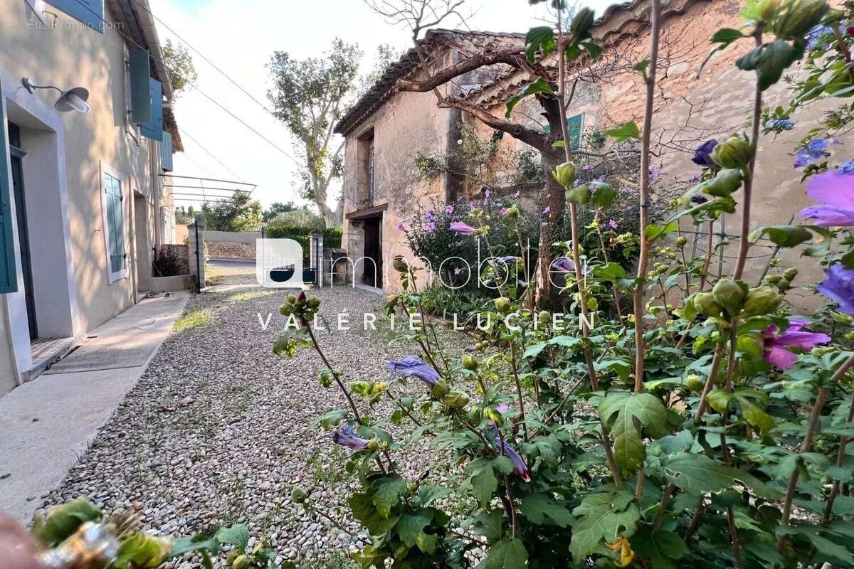 Maison à MAUSSANE-LES-ALPILLES