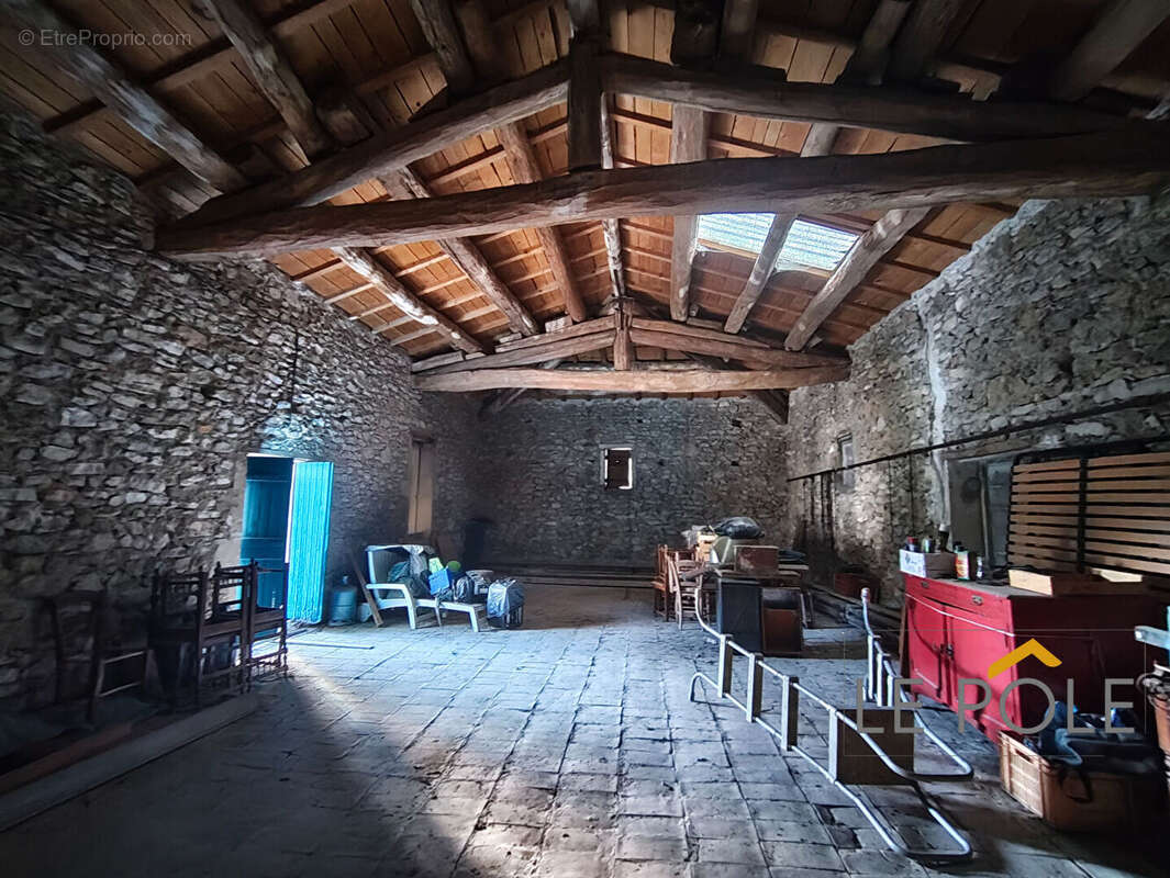 Maison à CLANSAYES