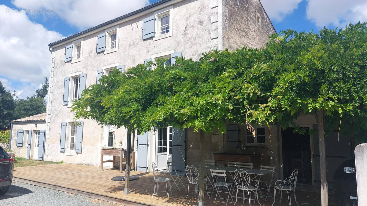 Maison à SAINT-MAXIRE