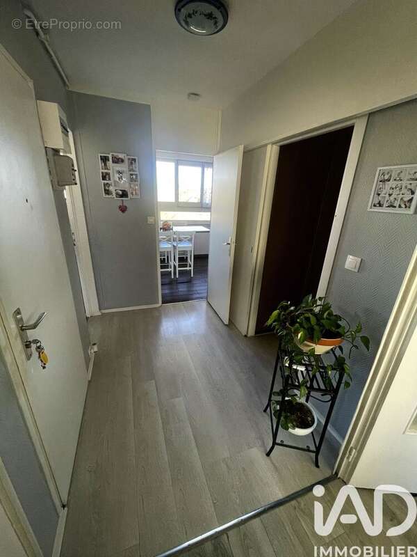 Photo 4 - Appartement à CHARLEVILLE-MEZIERES