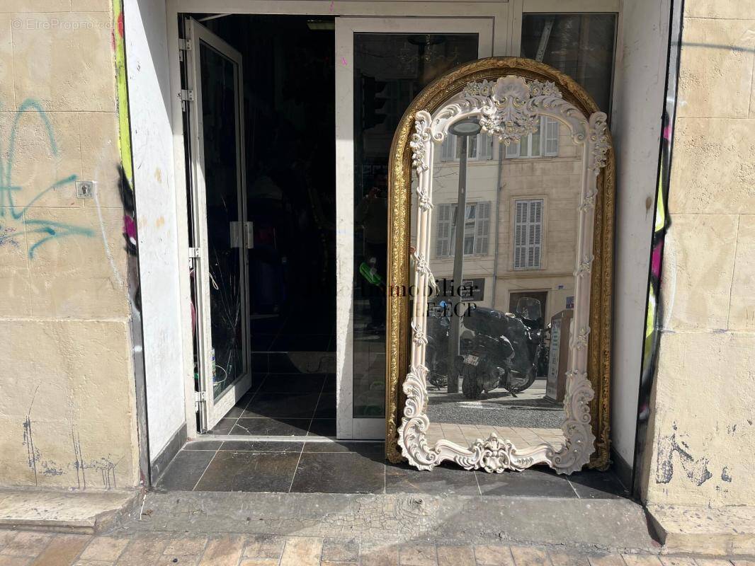 Commerce à MARSEILLE-6E