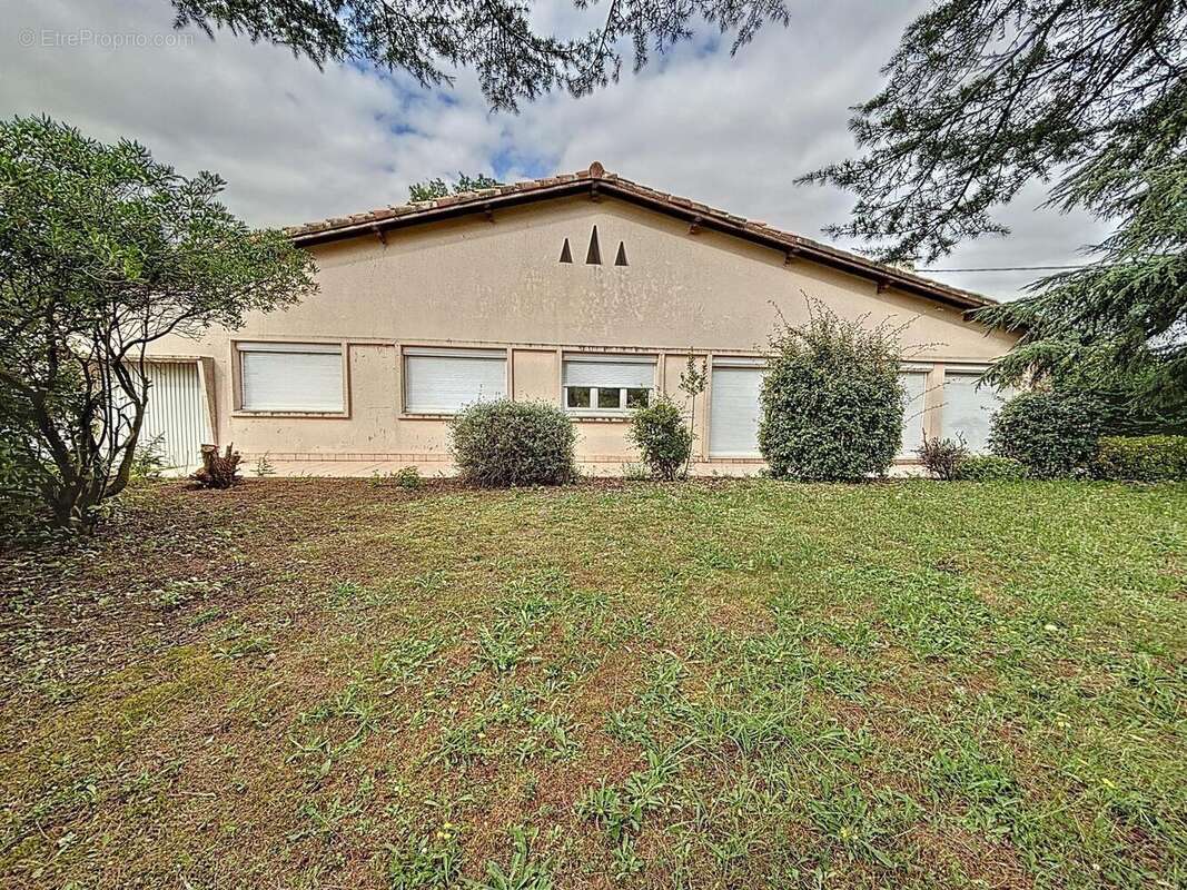 Photo 4 - Maison à AYGUESVIVES