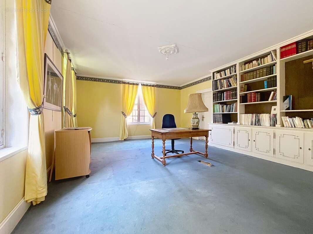 Maison 274 m² à Cambremer  - photo 2