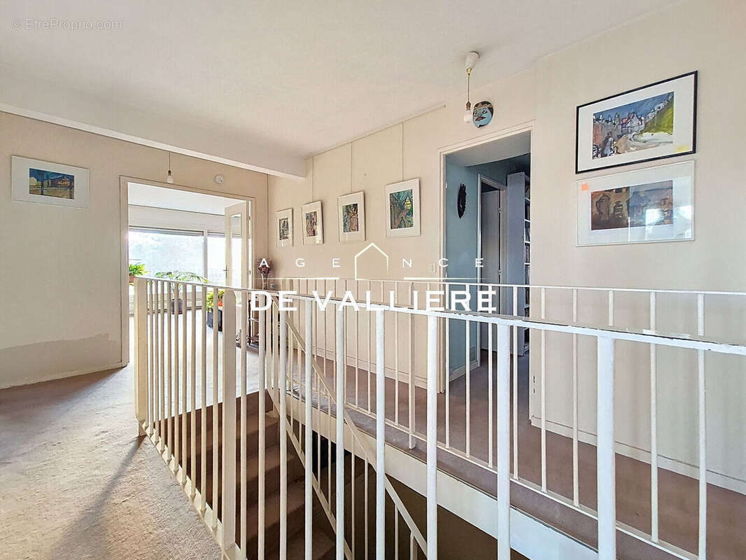 Appartement à NANTERRE
