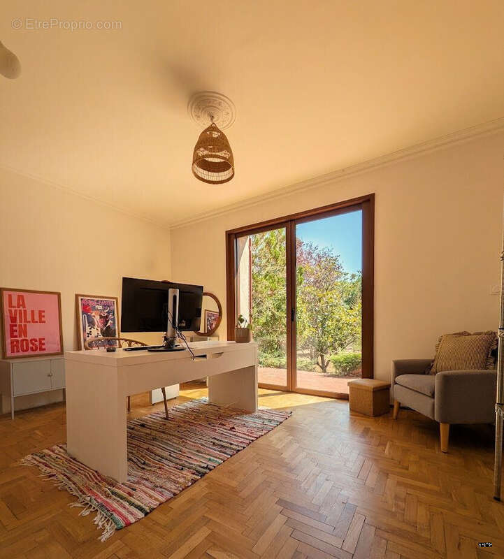 Maison 163 m² à Fontenilles  - photo 4