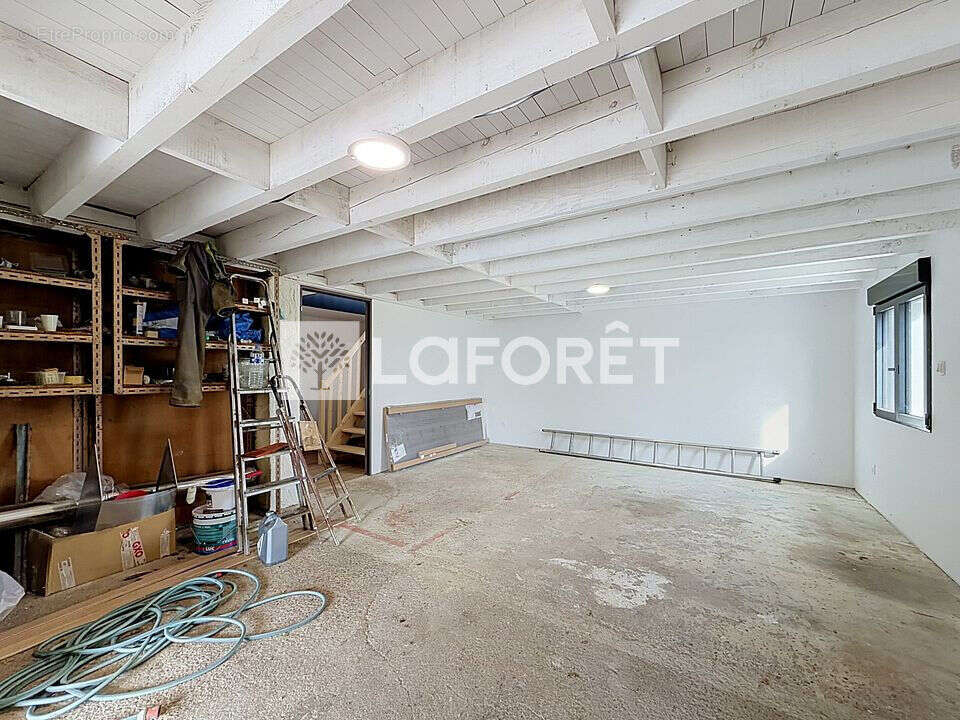 Maison Montjoire 4 pièce(s) 100 m2 - photo 8