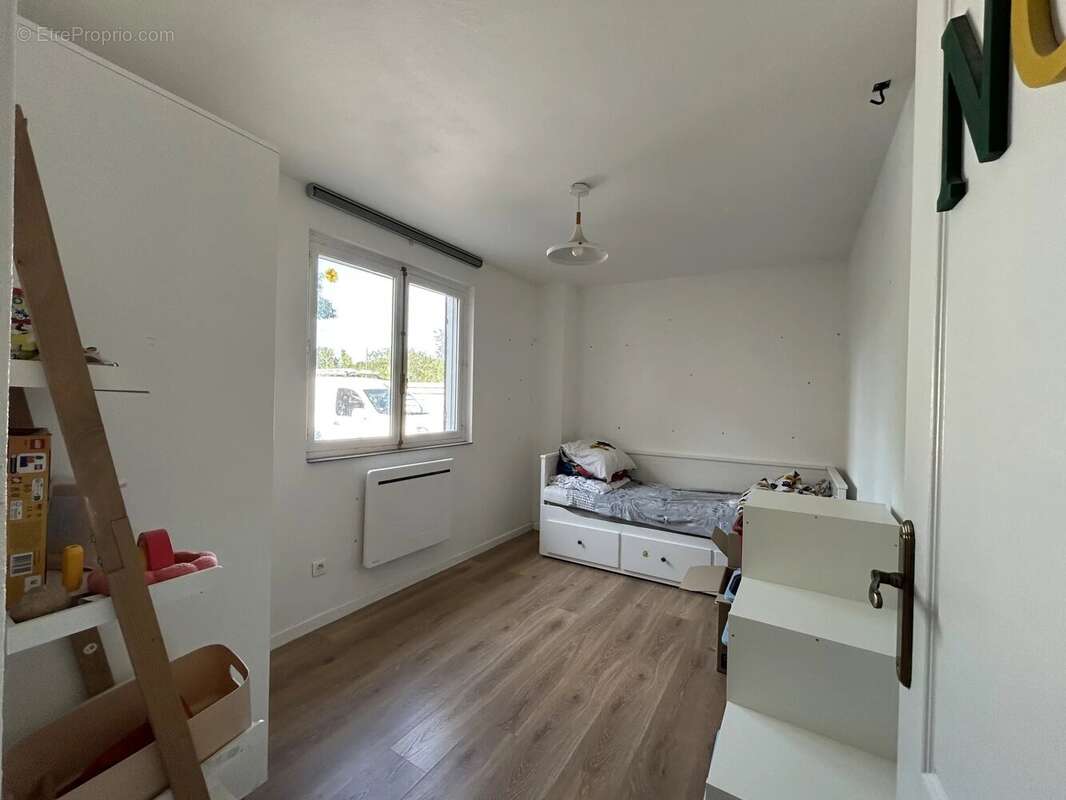 Maison à Clonas-sur-Varèze - photo 9