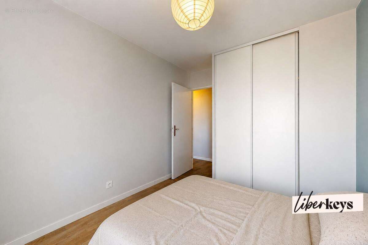Appartement à GENNEVILLIERS