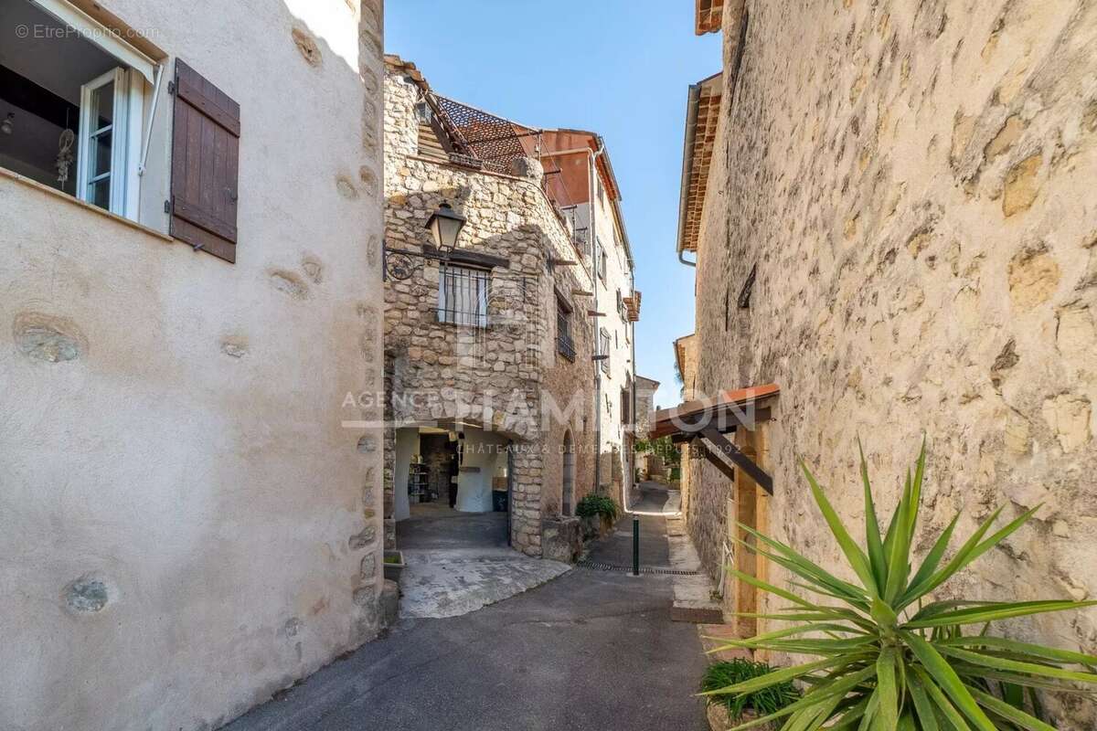 Appartement à GRASSE