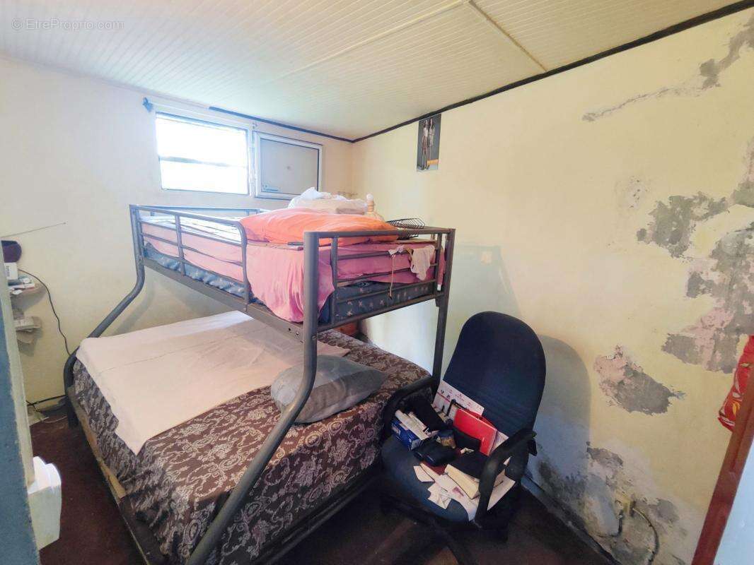 Maison à BASSE-TERRE