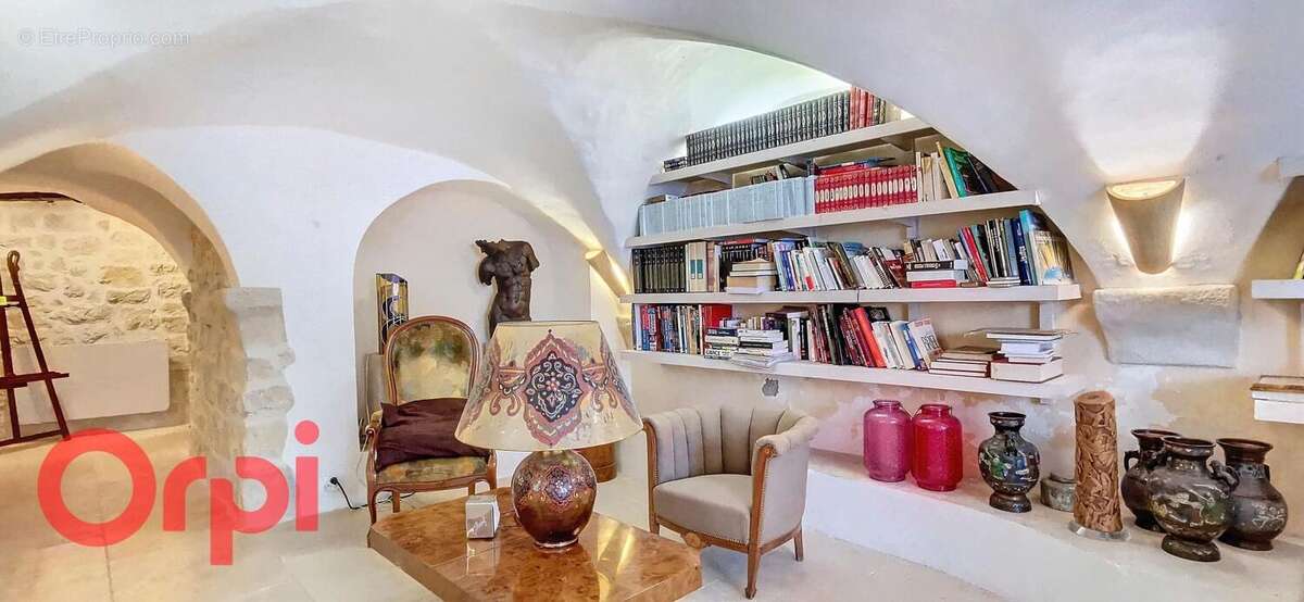 Maison à LA CADIERE-D'AZUR