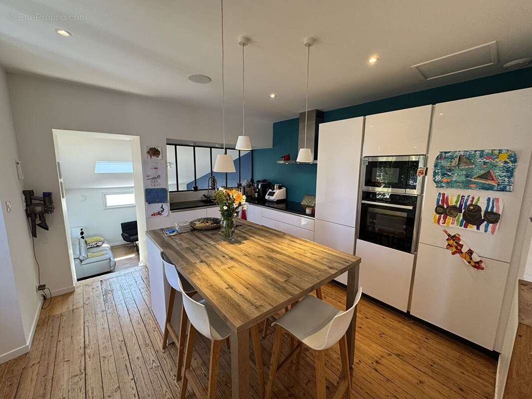 Maison à LE RELECQ-KERHUON