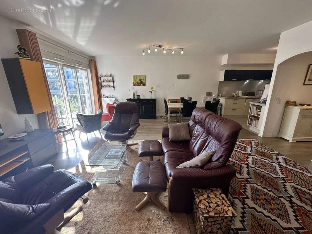 Appartement à AIX-LES-BAINS