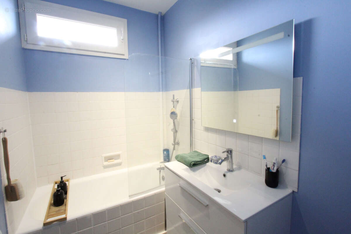 Appartement à LA CHARITE-SUR-LOIRE