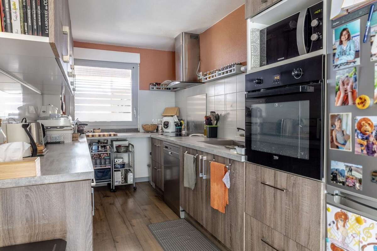 Maison 84 m² à Blanquefort  - photo 6