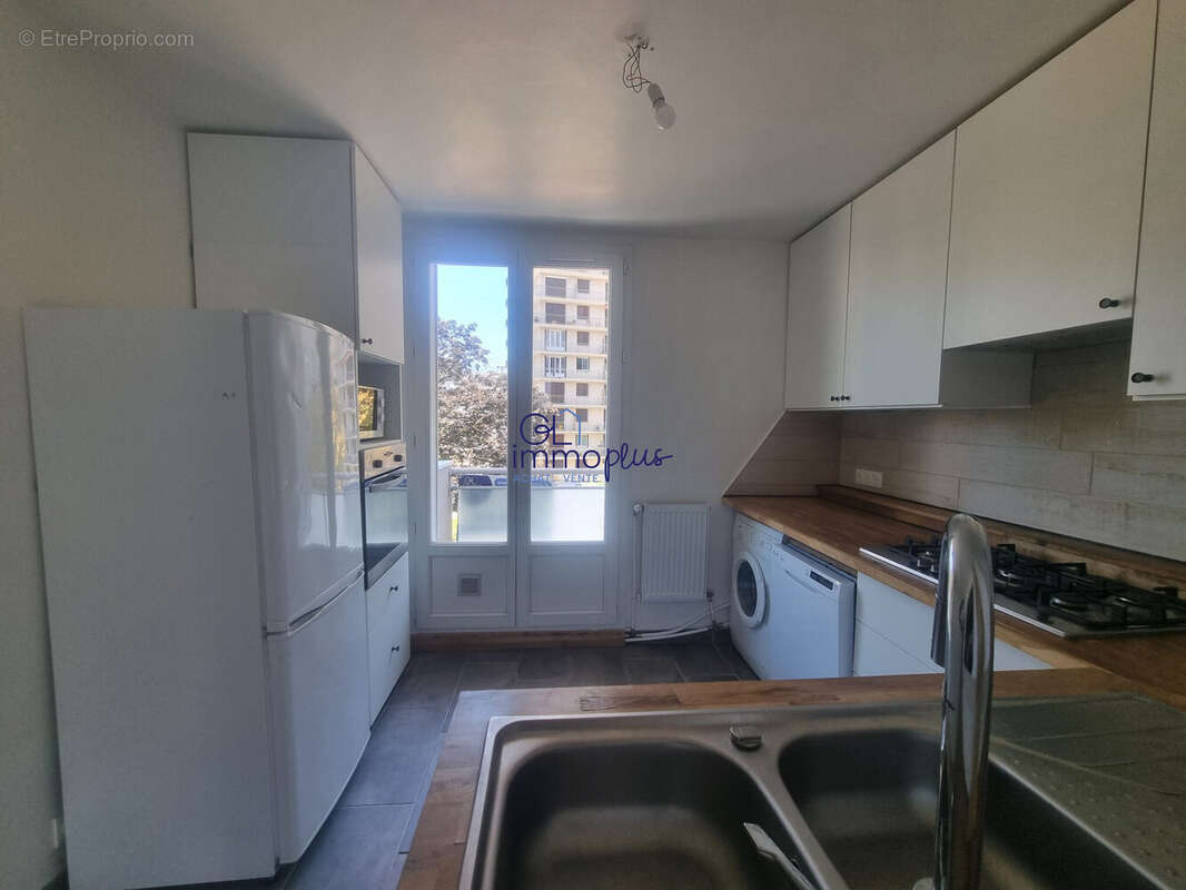 Appartement 72 m² à Grenoble  - photo 8