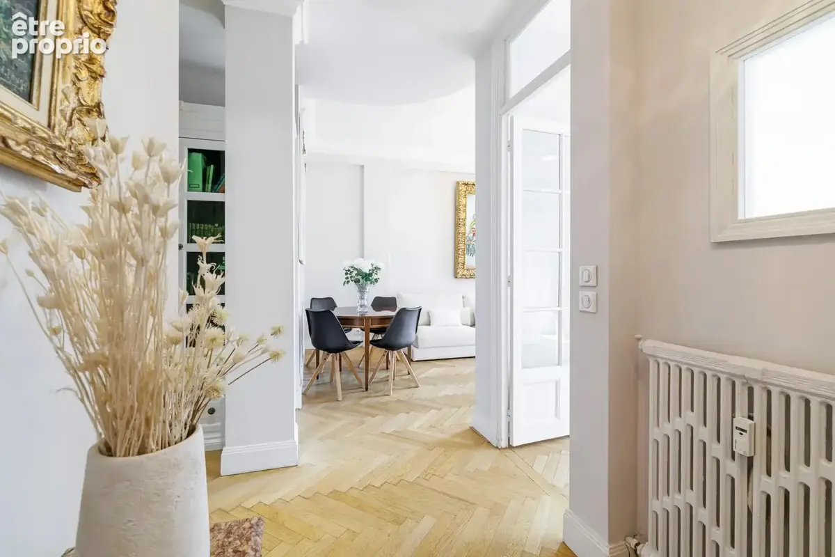 Nice Victor Hugo - Trois Pièces Etage élevé Balcon - photo 17