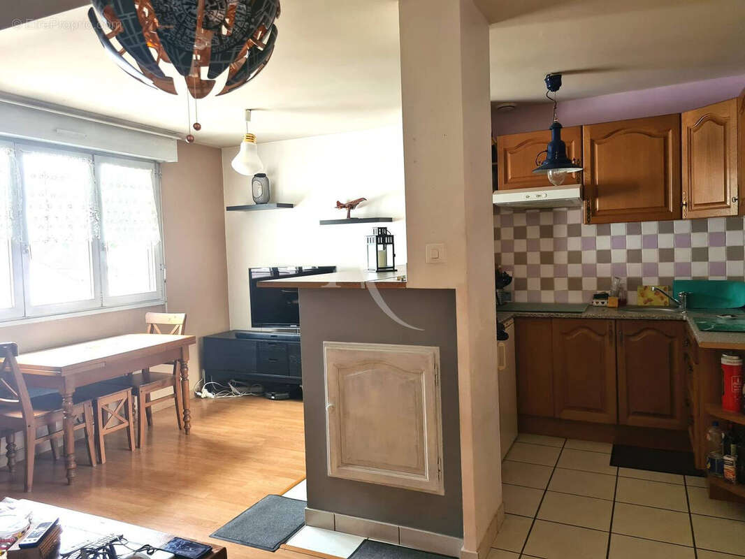 Appartement à OZOIR-LA-FERRIERE