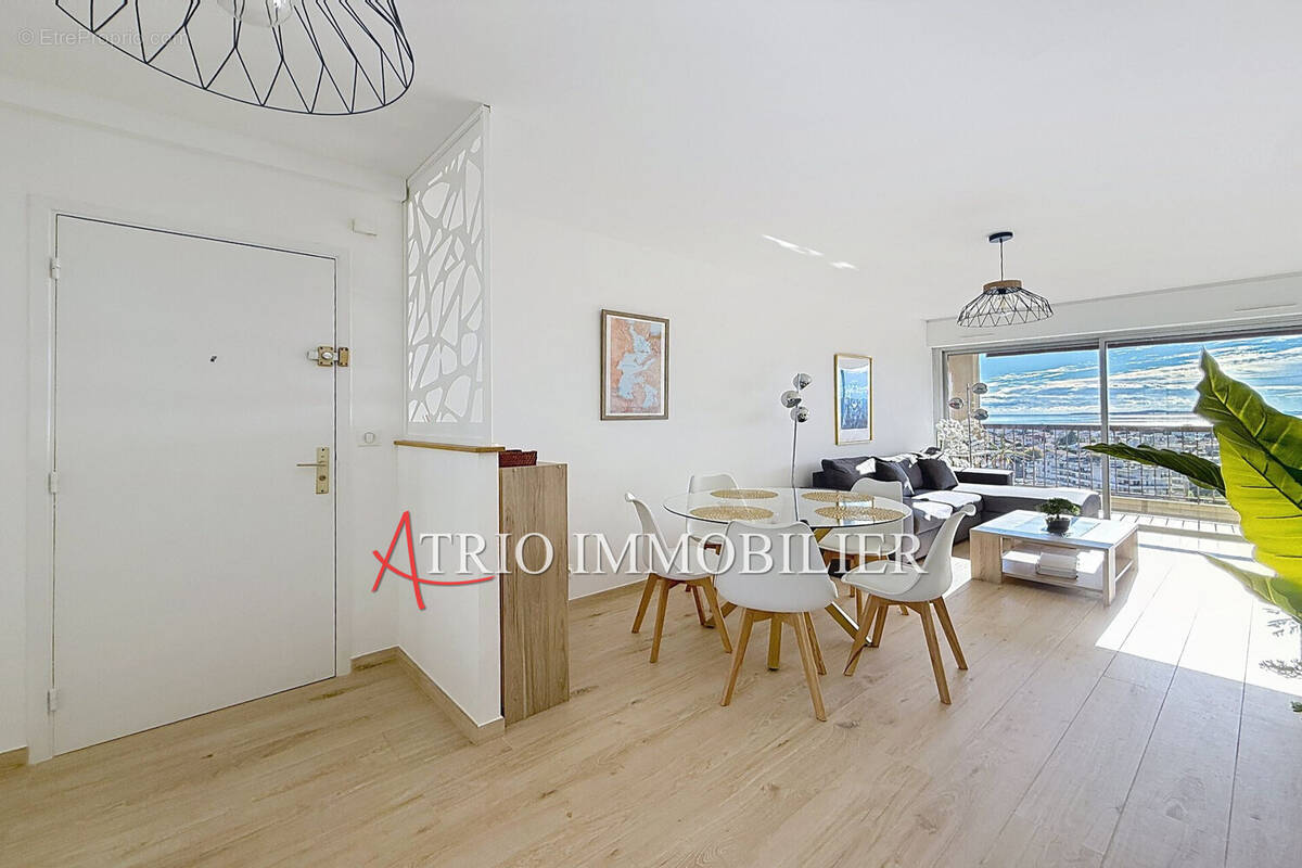 Appartement à CAGNES-SUR-MER