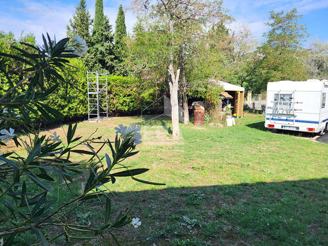 Autre à CHATEAU-ARNOUX-SAINT-AUBAN