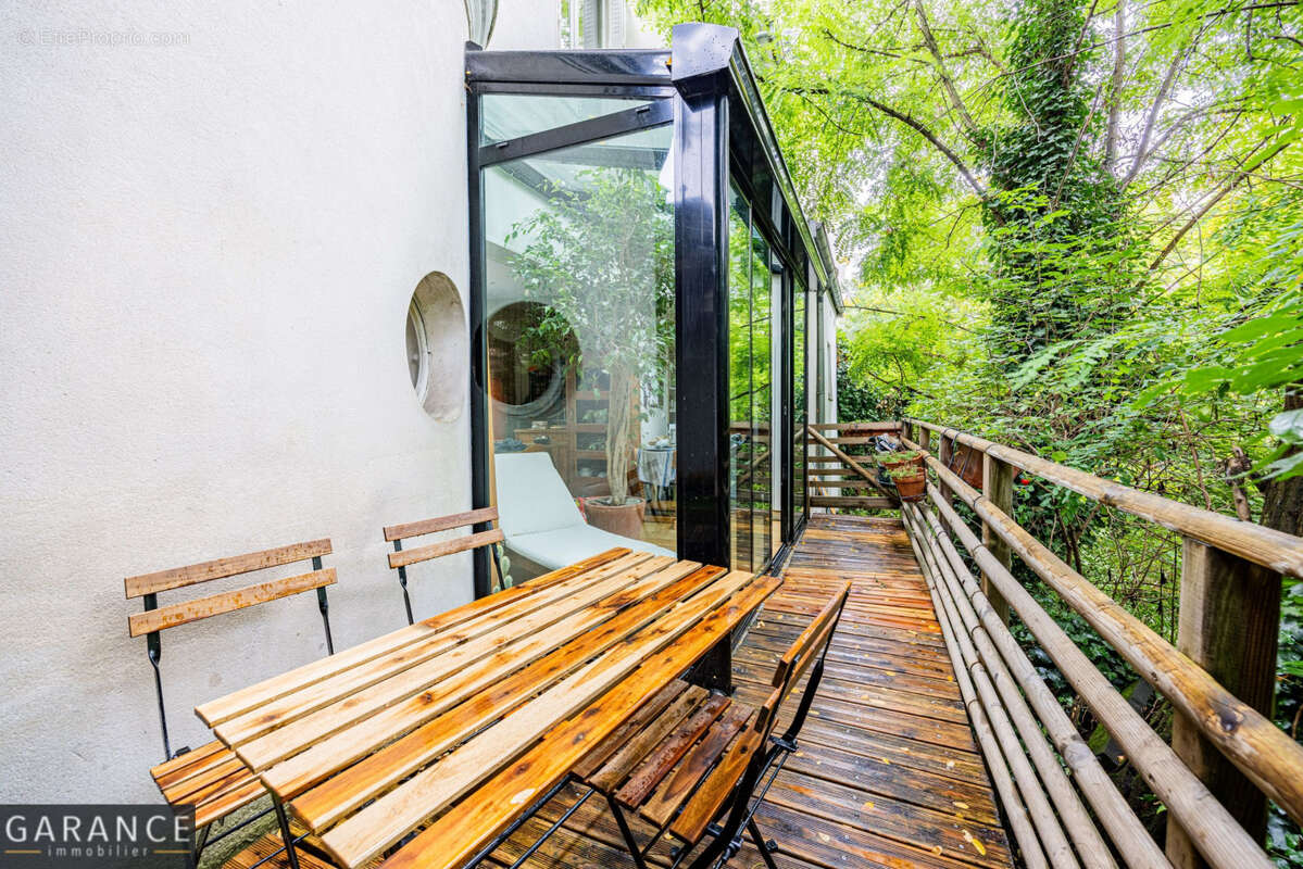 Maison à PARIS-14E
