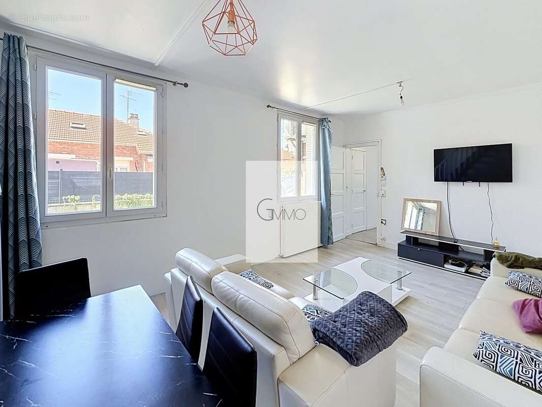 Maison 56 m² à Villejuif  - photo 2