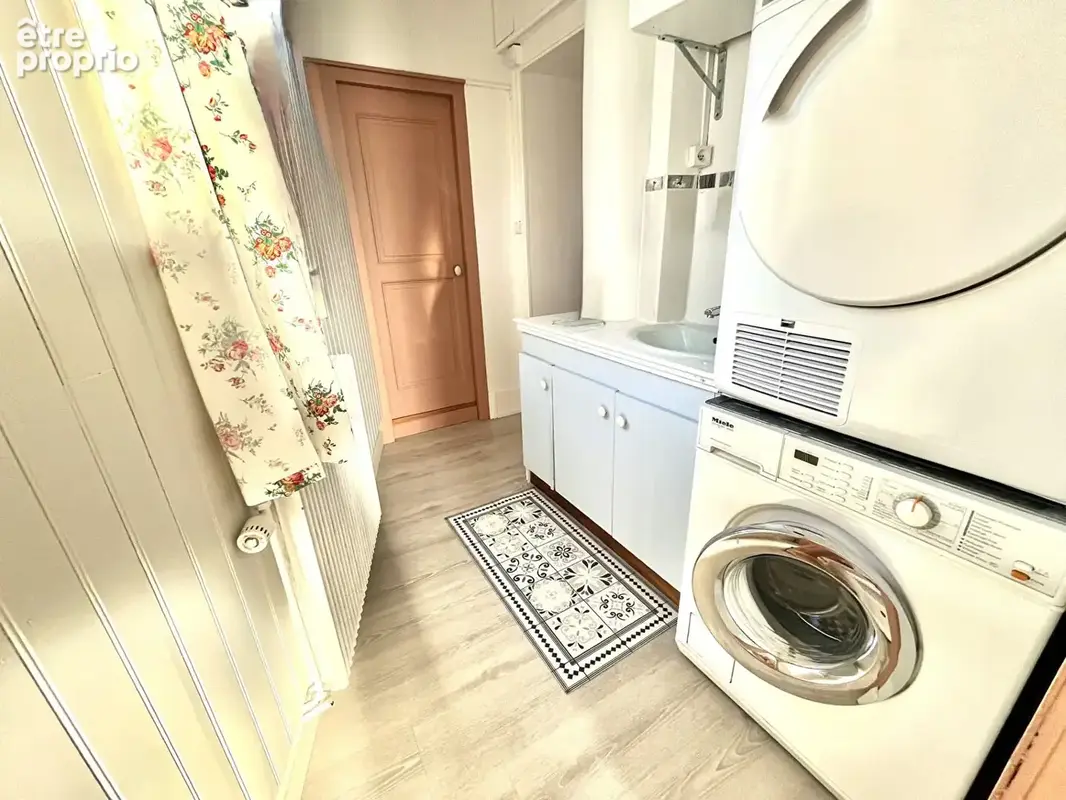 Appartement centre-ville avec garage, greniers, cave et jardin privatif - photo 7