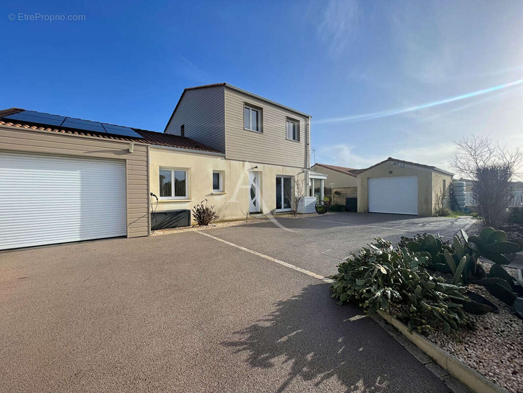 Maison à JARD-SUR-MER