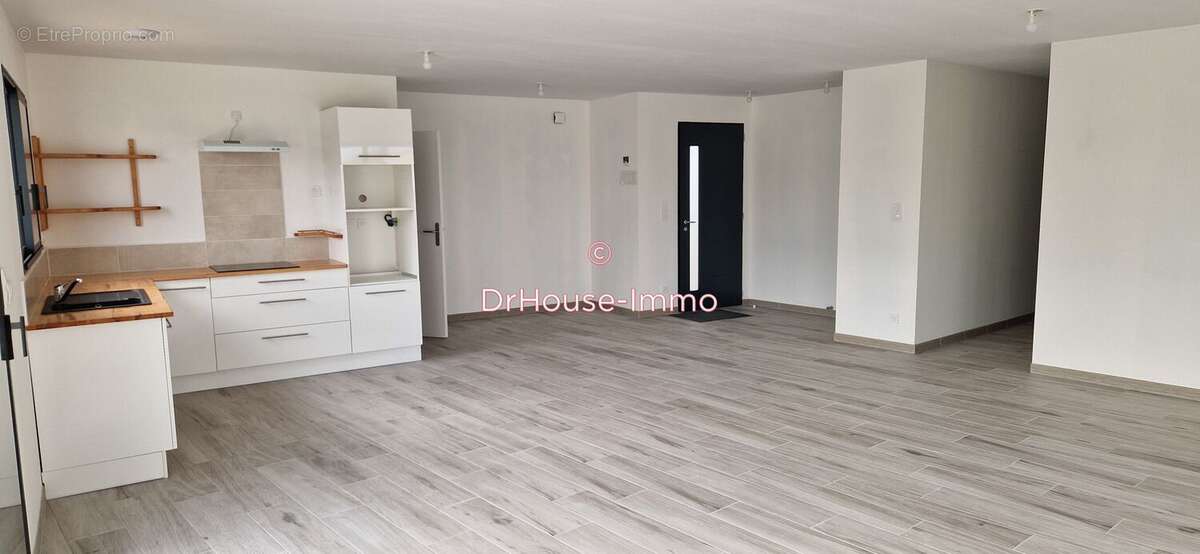 Maison à VOUNEUIL-SOUS-BIARD