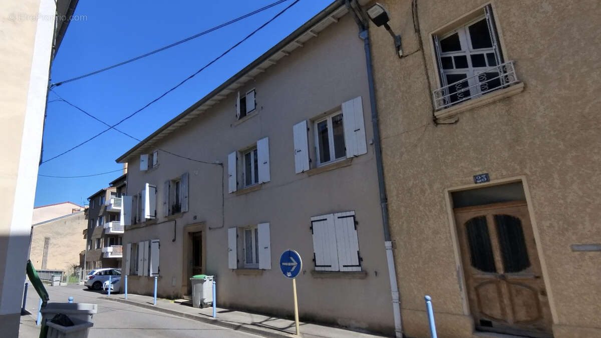 Appartement à BOURG-DE-PEAGE